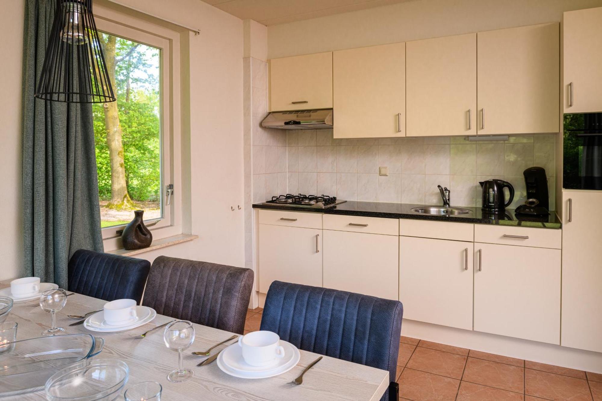 Summio Bungalowpark Het Drentse Wold Hoogersmilde Zimmer foto